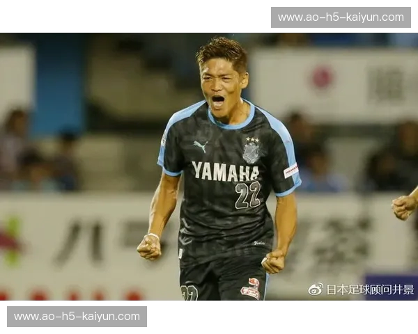 东亚德比:日本队与韩国队的绿茵荣耀与宿命对决 东亚德比:日本队与韩国队的绿茵荣耀与宿命对决